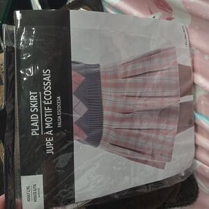 ADULT L/XL Plaid skirt Pink/white costume
